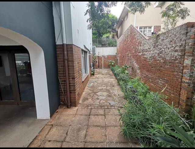 1 BEDROOM PROPERTY TO RENT IN GLENWOOD